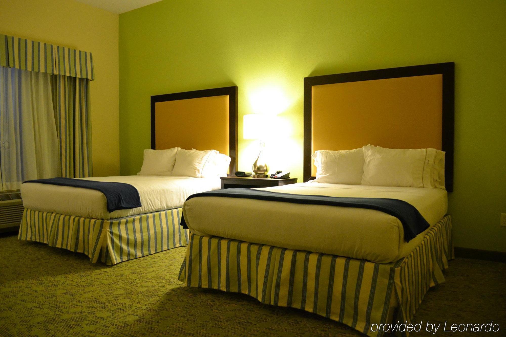 Express And Dickson By Ihg Dickson City